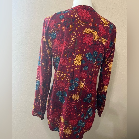 Anthropologie Maeve Red Floral Viscose Button Printed Pintucked Blouse Sz S - Picture 6 of 10